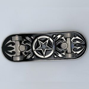 Anchor blue Skateboard Silver and Black Star Design Belt Buckle